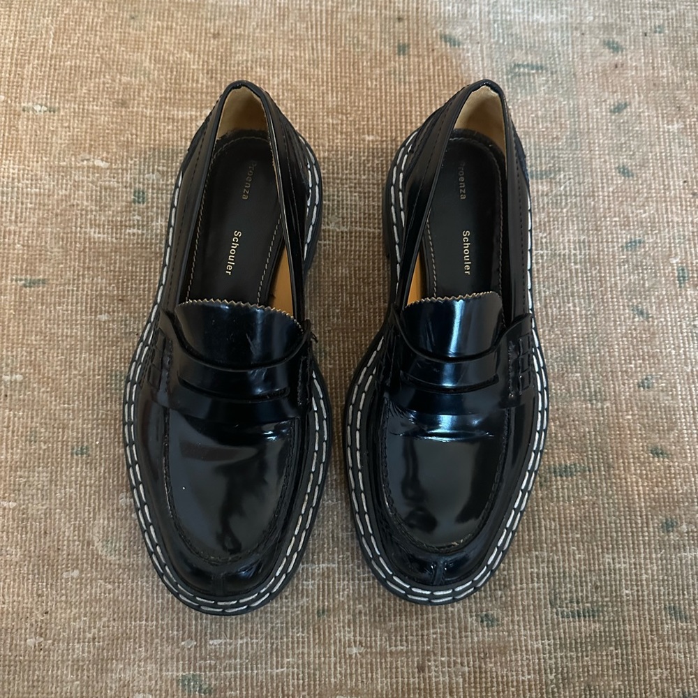 Excellent condition. Worn only twice. Size 37.5